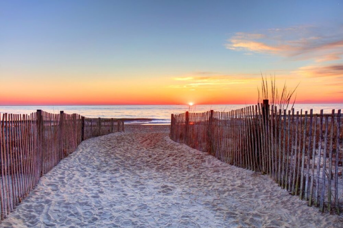 cabin retreats to city breaks best long weekend trips by state